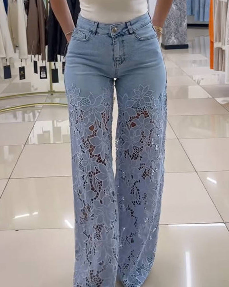 Jeans de mezclilla con recortes florales y encaje Shapshe® de pierna ancha para mujer