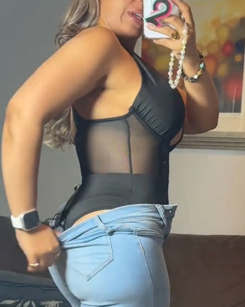 Body moldeador tipo bodysuit con paneles de malla y diseño espina de pescado para abdomen plano