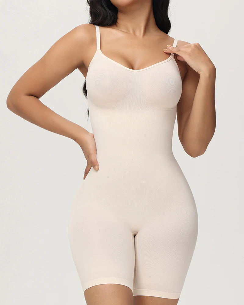 Modelador de Cuerpo Sin Costuras con Control de Abdomen y Diseño Acanalado, de Largo Medio hasta el Muslo