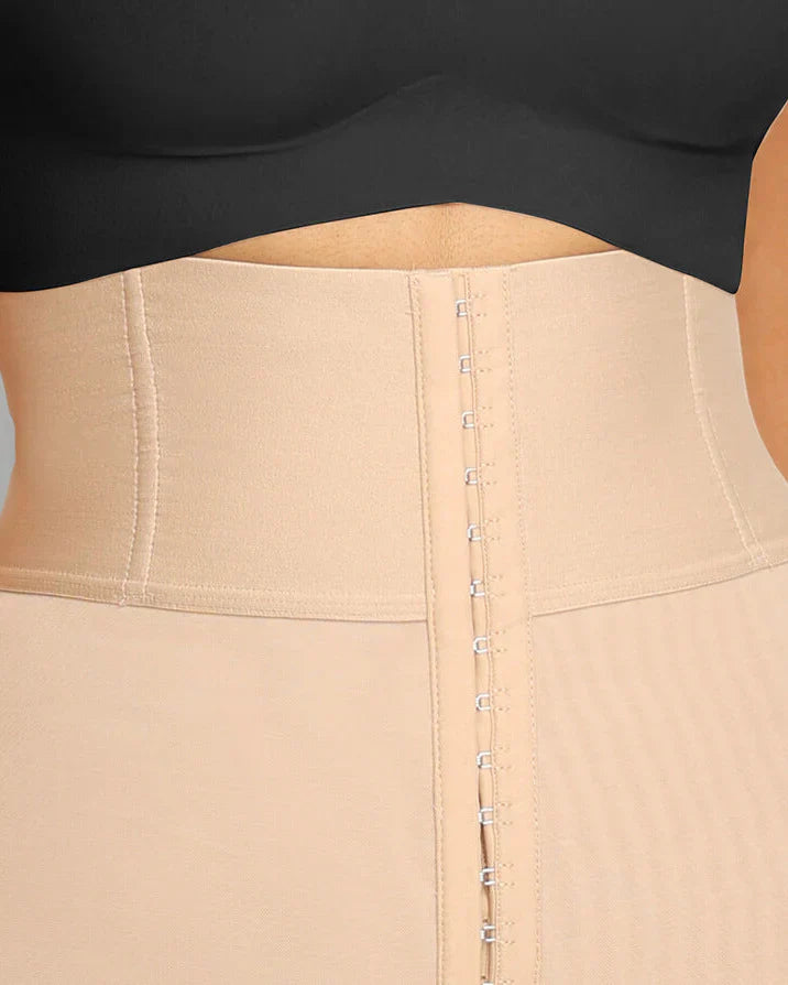 Shorts moldeadores de tiro alto con 3 ballenas para control de abdomen y realce de glúteos