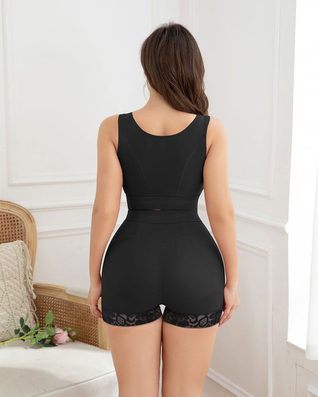 Shapshe® Sujetador Deportivo Negro para Mujer, Sin Aros, con Relleno y Cierre Frontal, Crop Top de Soporte para Entrenamiento
